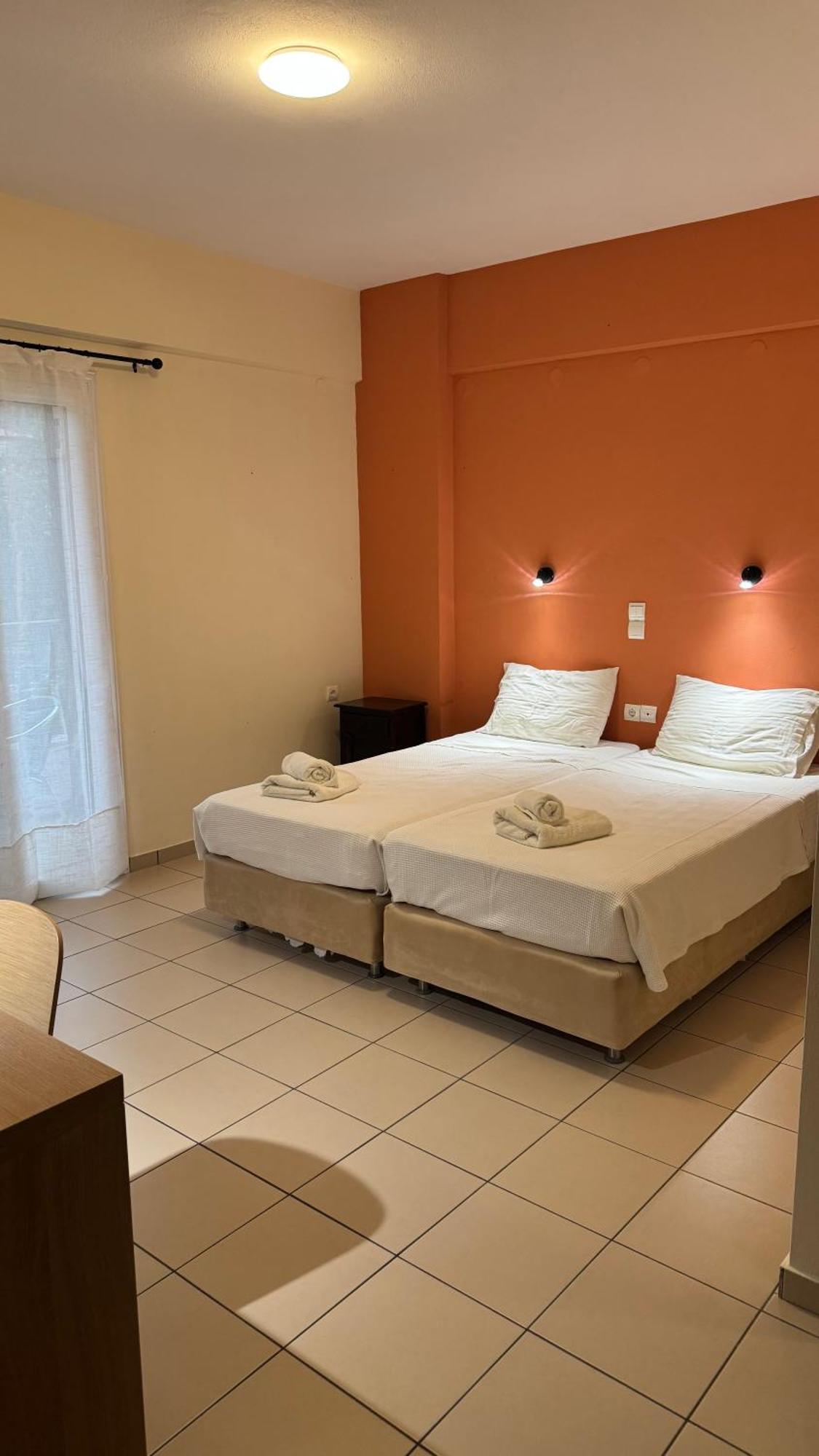 Chrisovalanto Hotel Сівота Екстер'єр фото